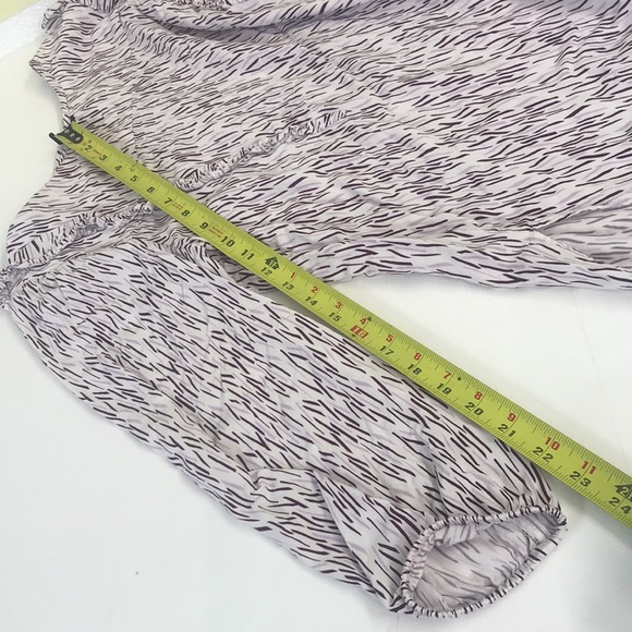 Loft brand Ladies Blouse - Picture 7 of 9